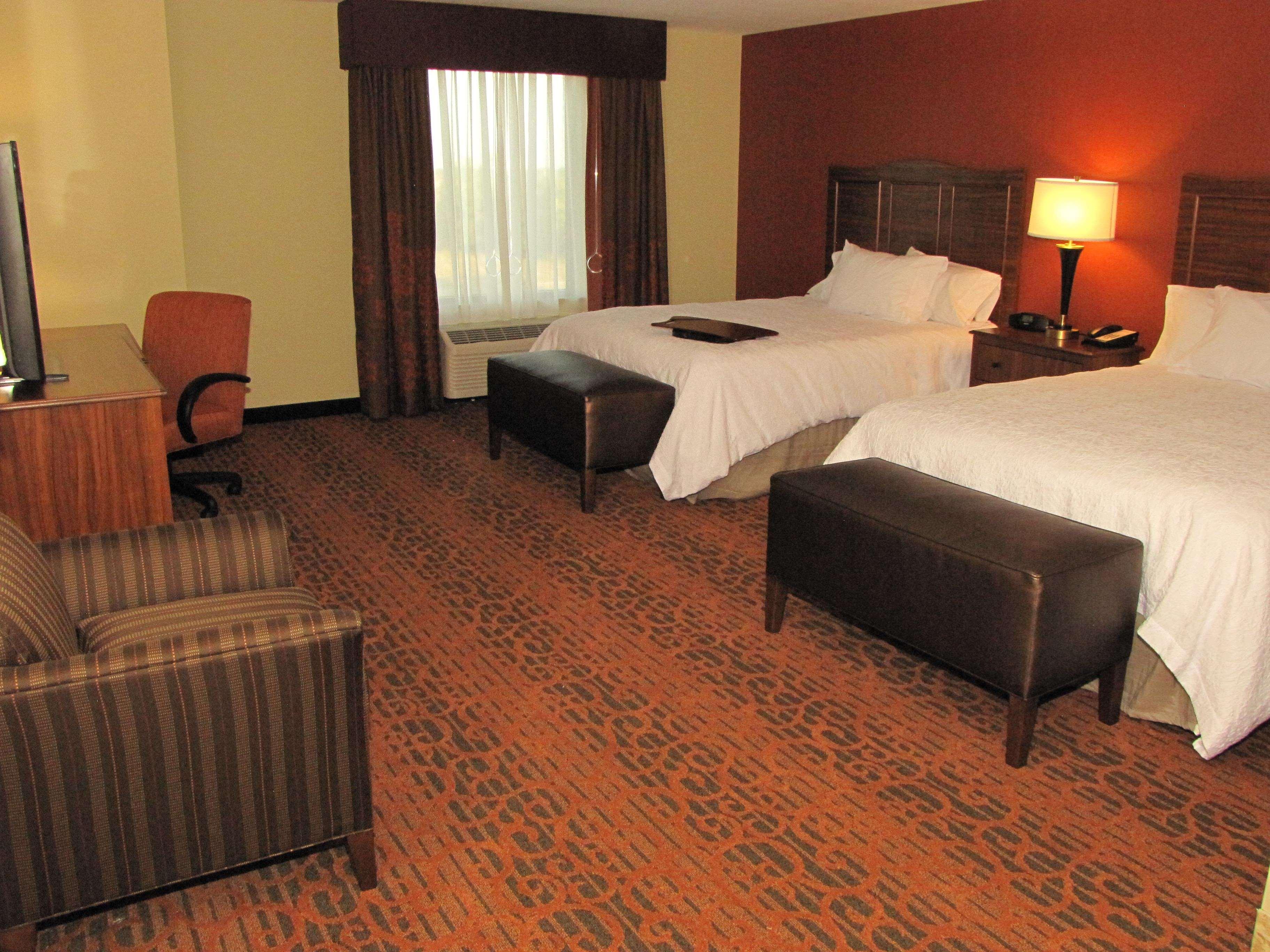 Hampton Inn & Suites Jamestown Eksteriør bilde