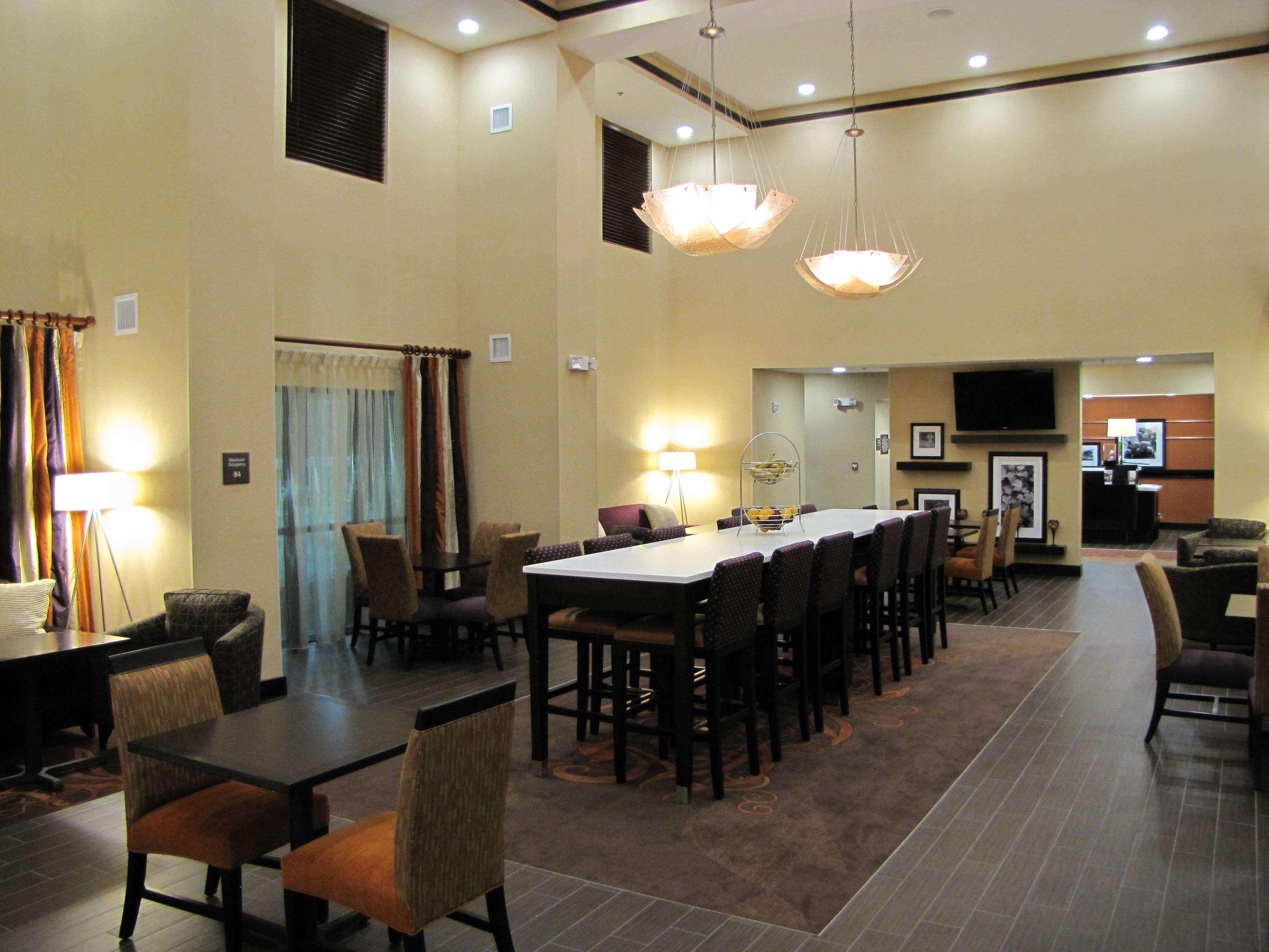 Hampton Inn & Suites Jamestown Eksteriør bilde